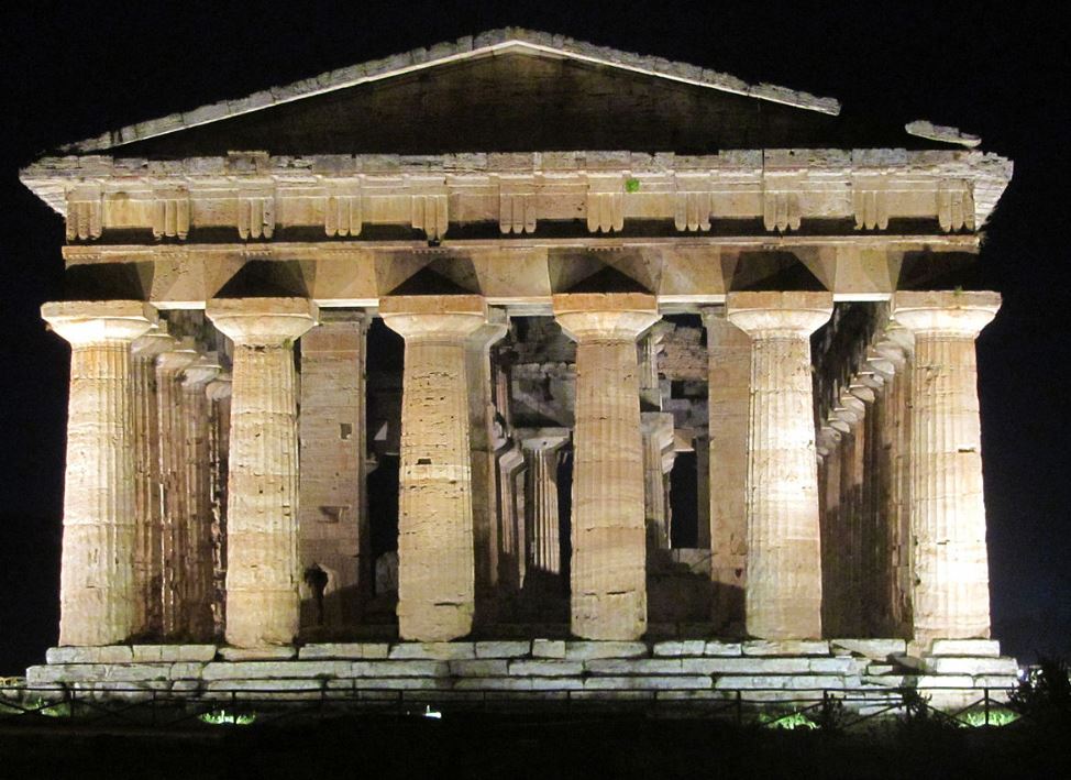 Temple of Hera II at night