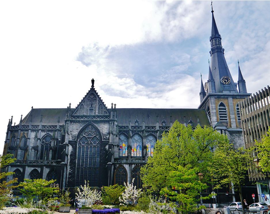 Liege Cathedral architecture