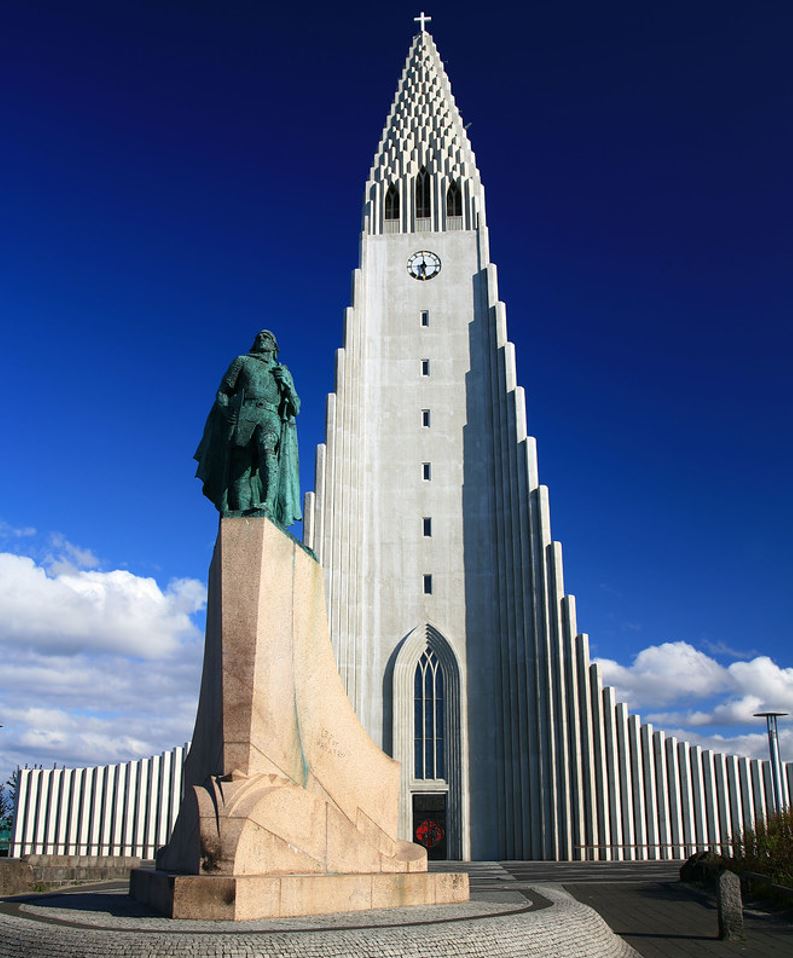 Reykjavik church statue