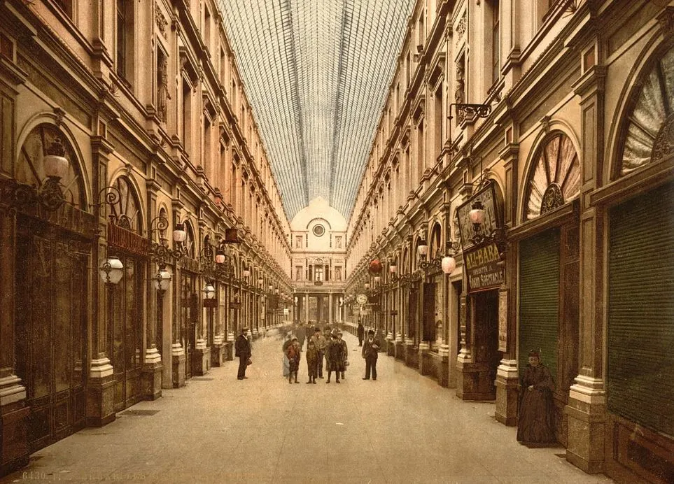 Royal Saint Hubert Galleries in the late 19th century