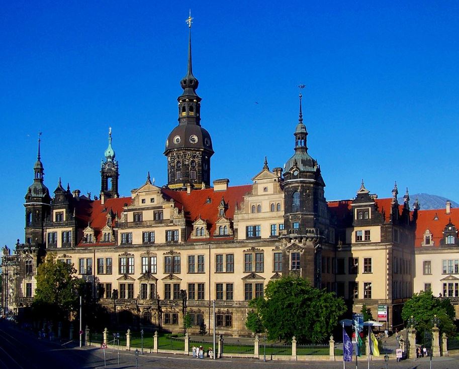 Dresden Castle alternative view