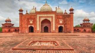 Famous Mughal Buildings