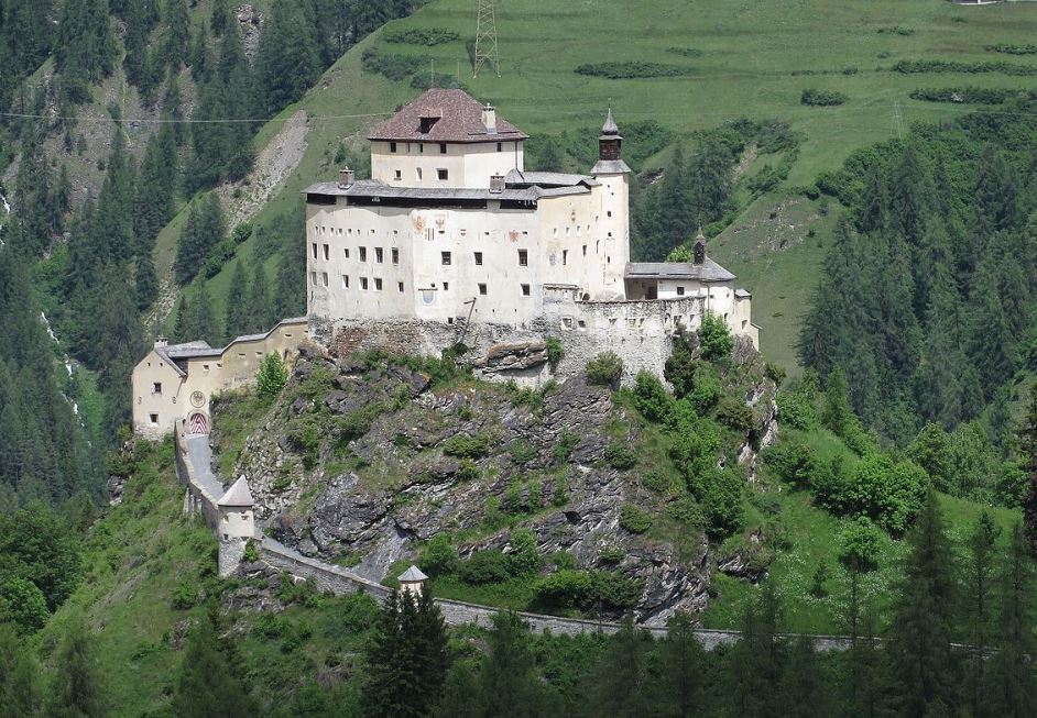 Tarasp Castel aerial view