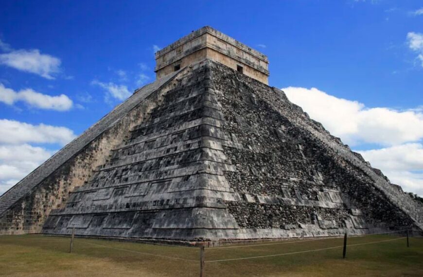 Famous Mesoamerican Buildings