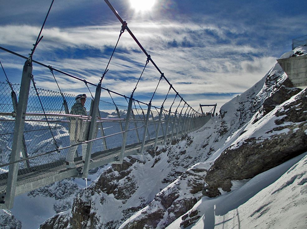 Titlis Cliff Walk