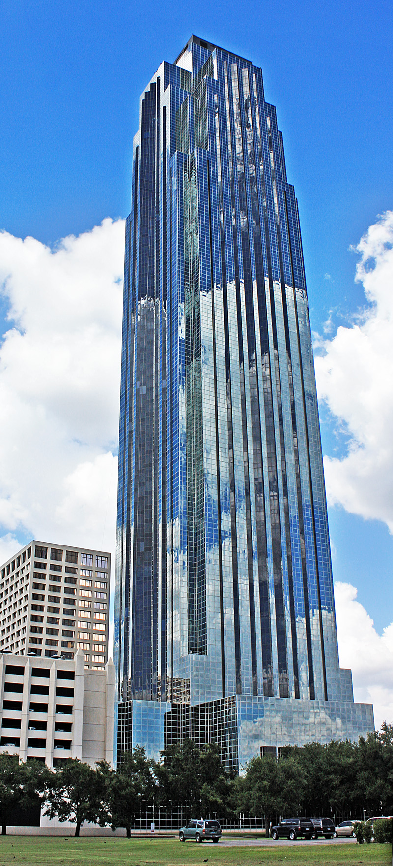 Top 10 Most Famous Buildings in Houston 2 Williams Tower Houston
